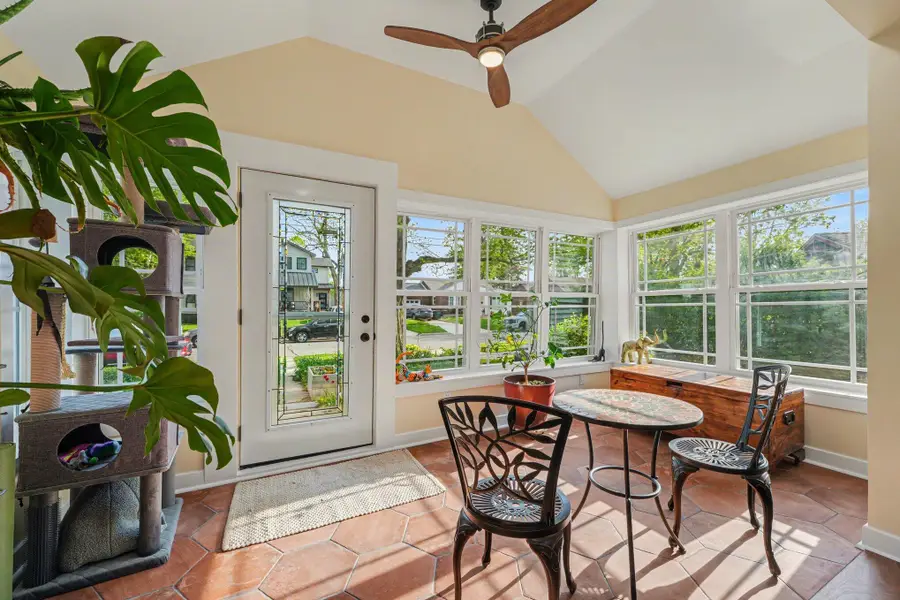 819 E Jefferson Street, Valparaiso, IN 46383 - #3