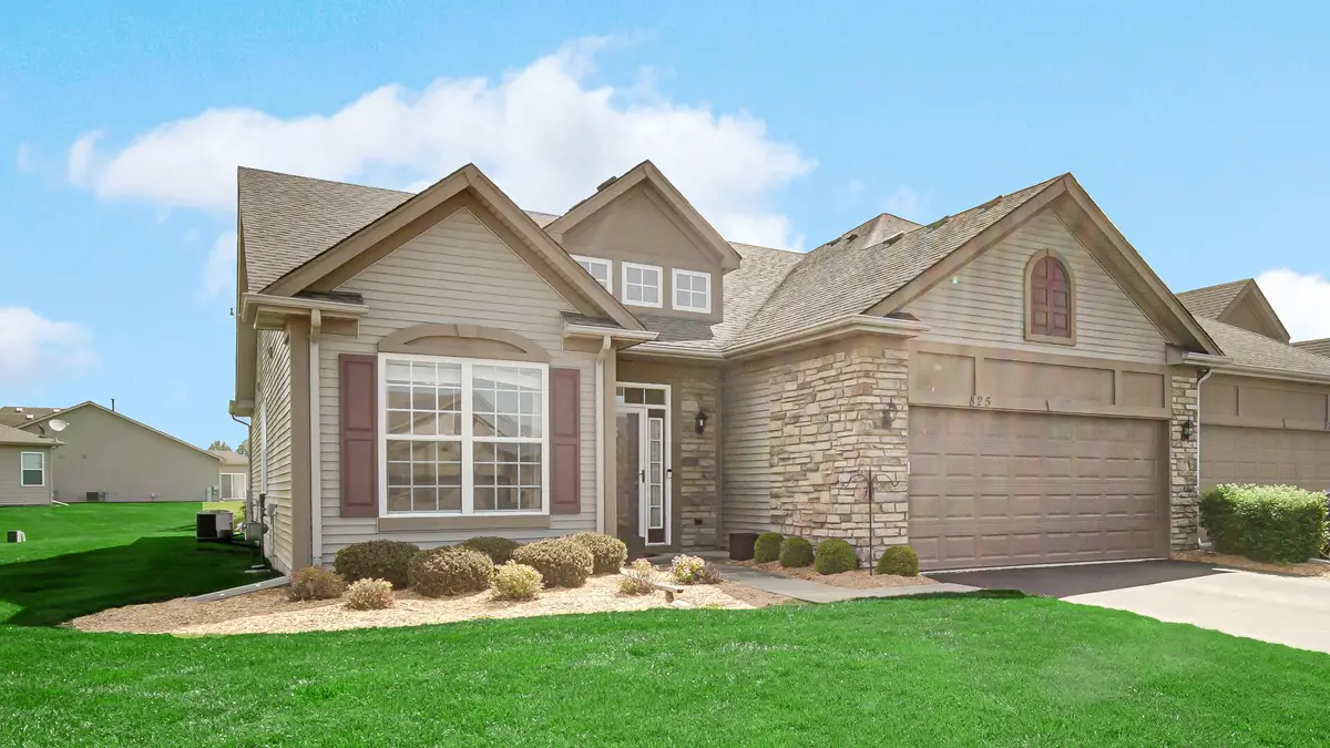 825 Grand Haven Way, Schererville, IN 46375 - #1