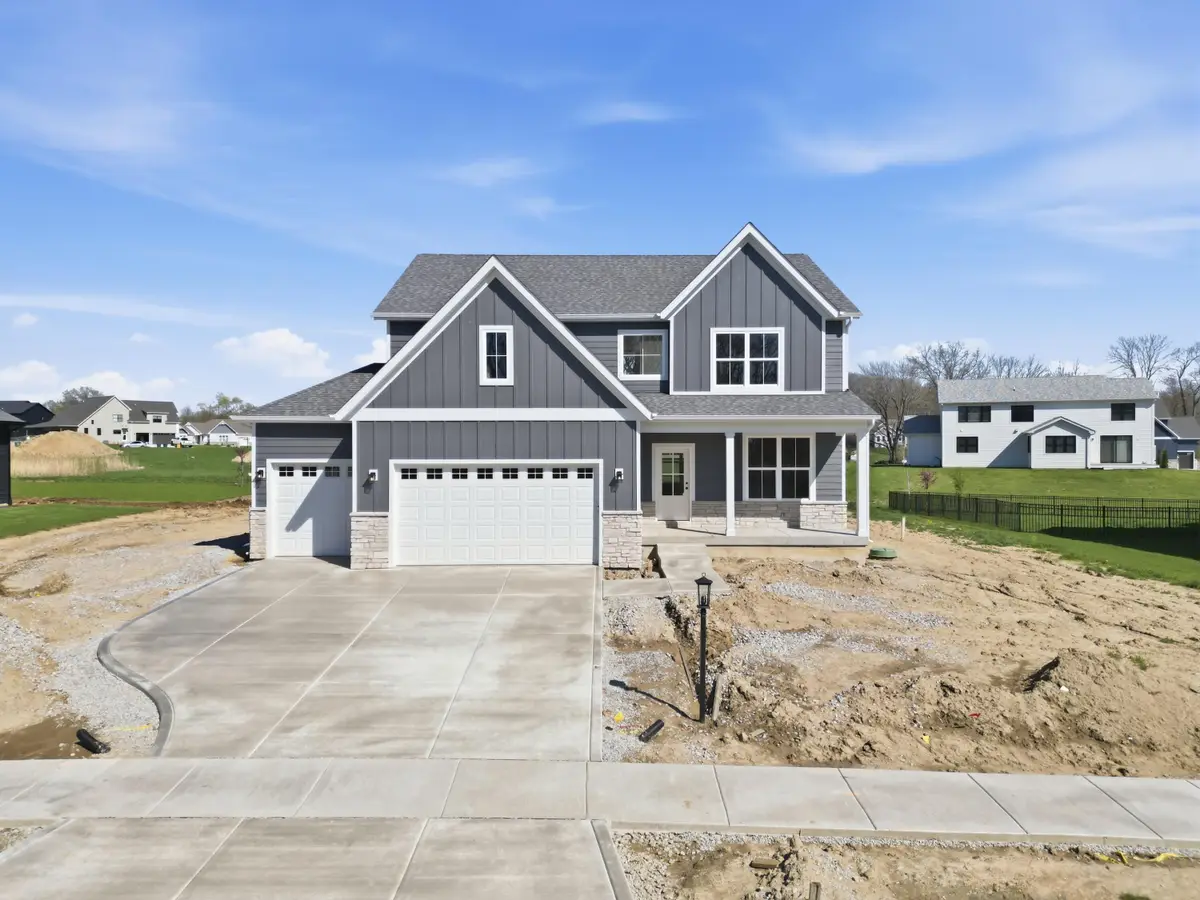 2810 Old Oak Drive, Valparaiso, IN 46385 - #1