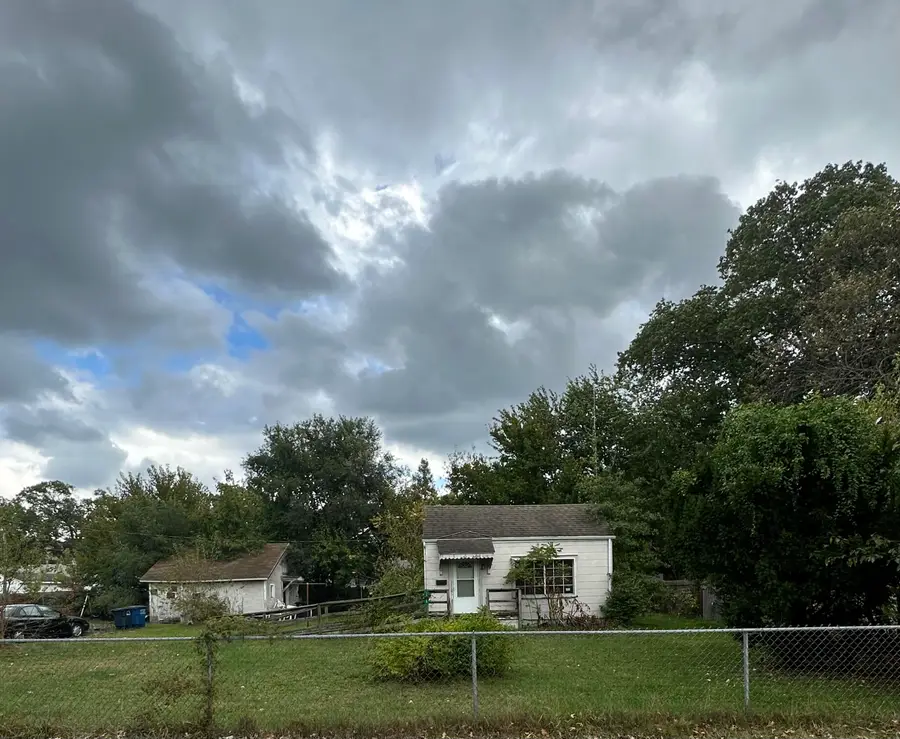 2928 Woodrow Avenue, Michigan City, IN 46360 - #2