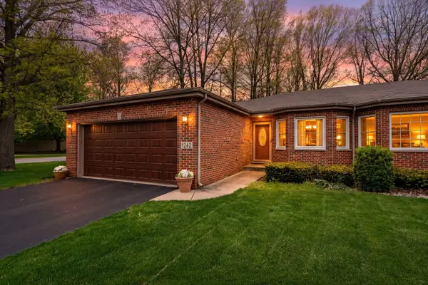 1242 Griffin Lake Avenue, Chesterton, IN 46304