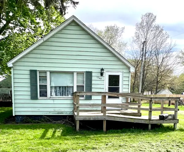 1745 E 24th Avenue, Lake Station, IN 46405