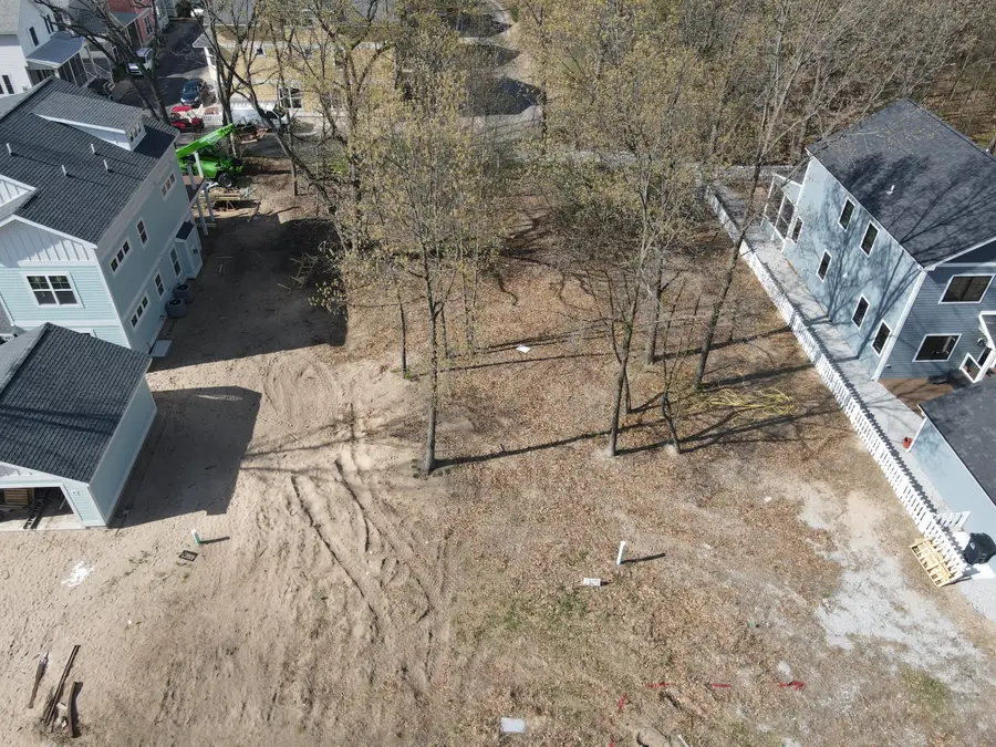 820 Washington Park Blvd, Michigan City, IN 46360 - #2