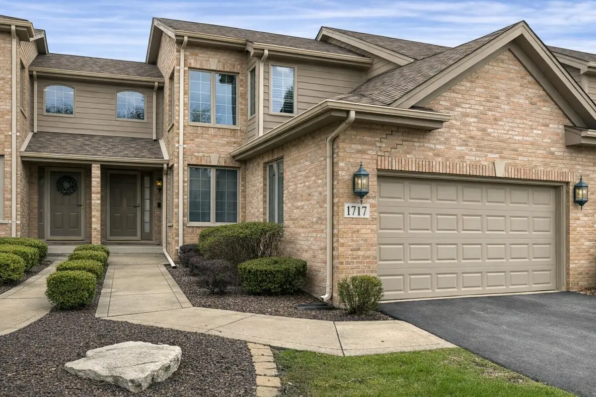 1717 Apple Blossom Drive #3, Munster, IN 46321 - #1