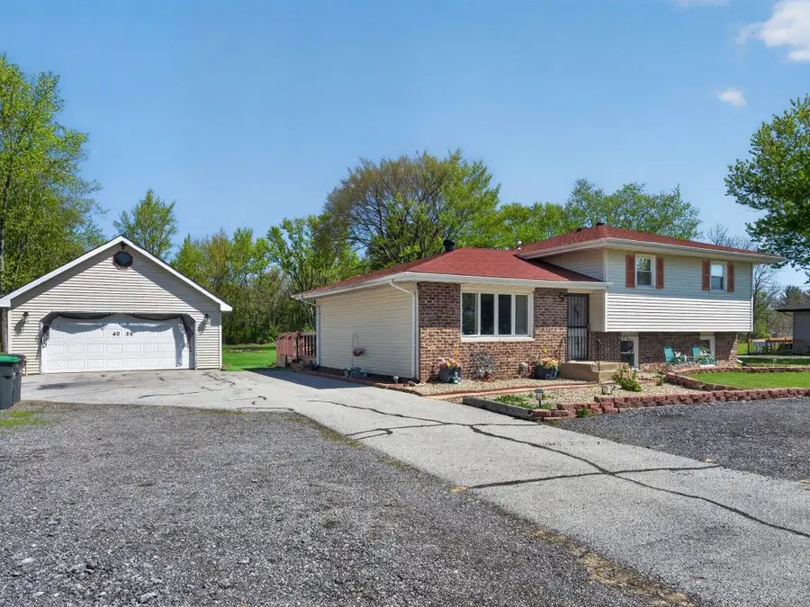 4026 W 61st Avenue, Hobart, IN 46342 - #2