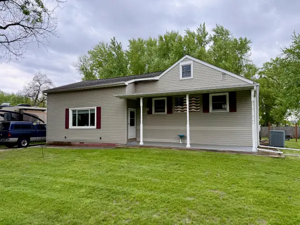 15427 W 160 N, Medaryville, IN 47957