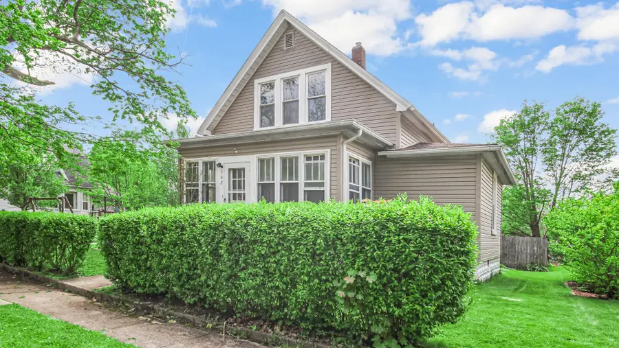 302 Rockwood Street, La Porte, IN 46350 - #2