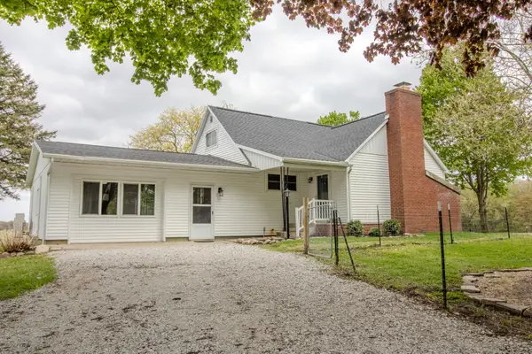 320 E 450 S, Knox, IN 46534