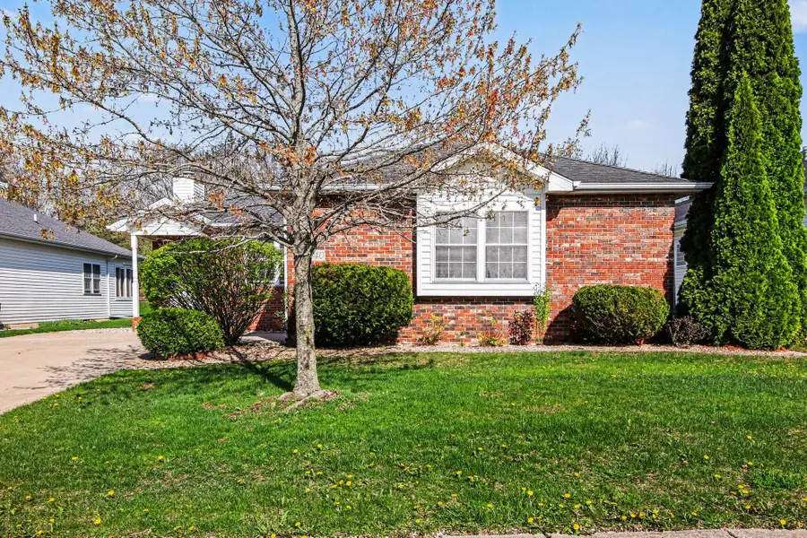 1040 Stillwater Parkway, Crown Point, IN 46307 - #2