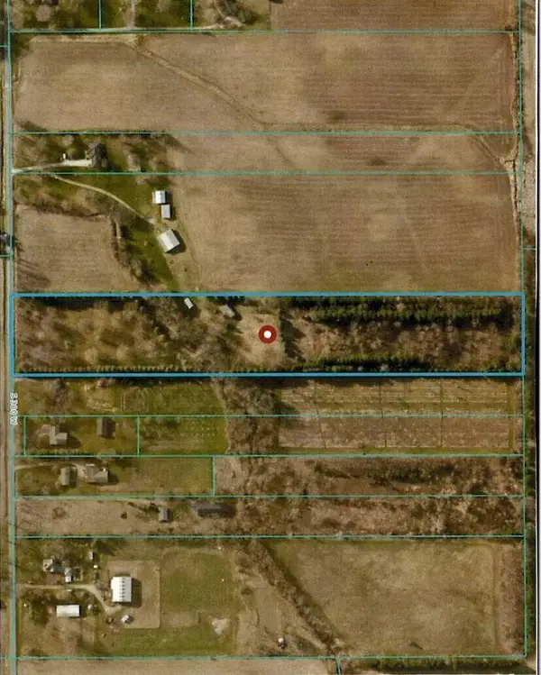 220 S 300 W, Valparaiso, IN 46385