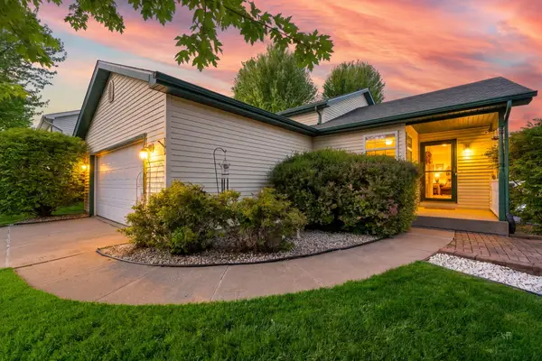 502 Killarney Lane, Valparaiso, IN 46385