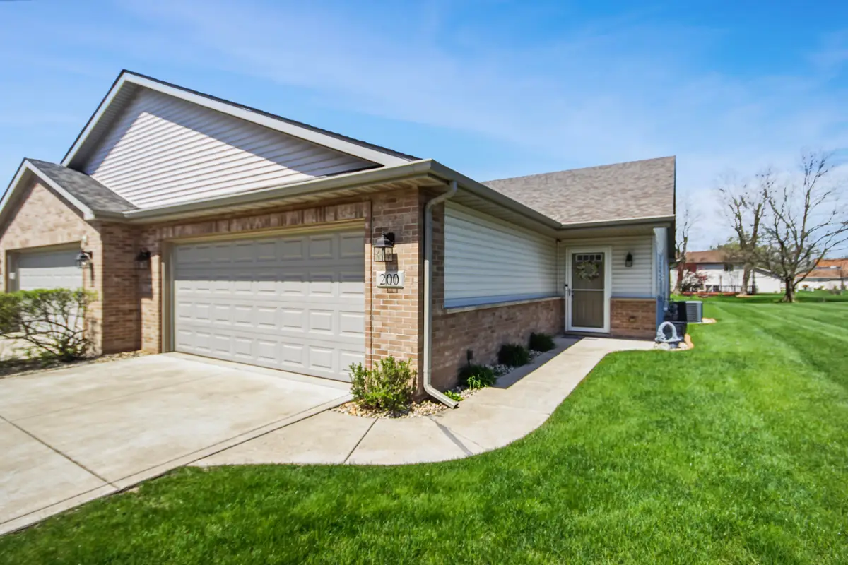 200 Polly Lane, Hobart, IN 46342 - #1