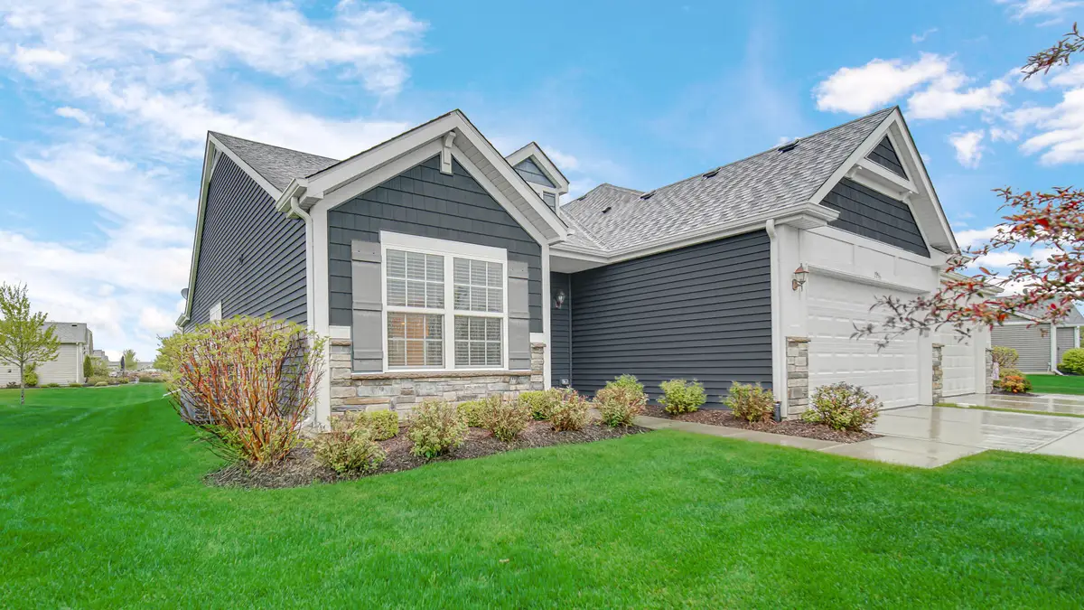 2956 Brisbane Drive, Valparaiso, IN 46385 - #1