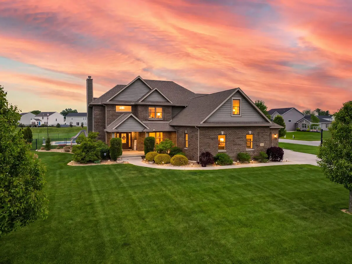 2800 W 133rd Lane, Crown Point, IN 46307 - #1