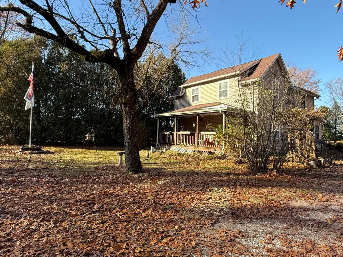 10140 E State Road 10, Culver, IN 46511 - #1
