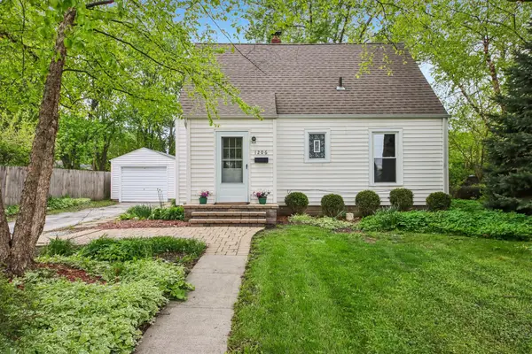 1206 Sycamore Street, Crown Point, IN 46307