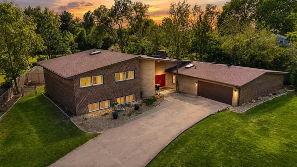 1259 Sherwood Drive, Valparaiso, IN 46385