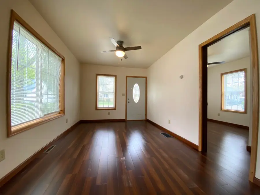 715 S Ashland Avenue, Michigan City, IN 46360 - #2