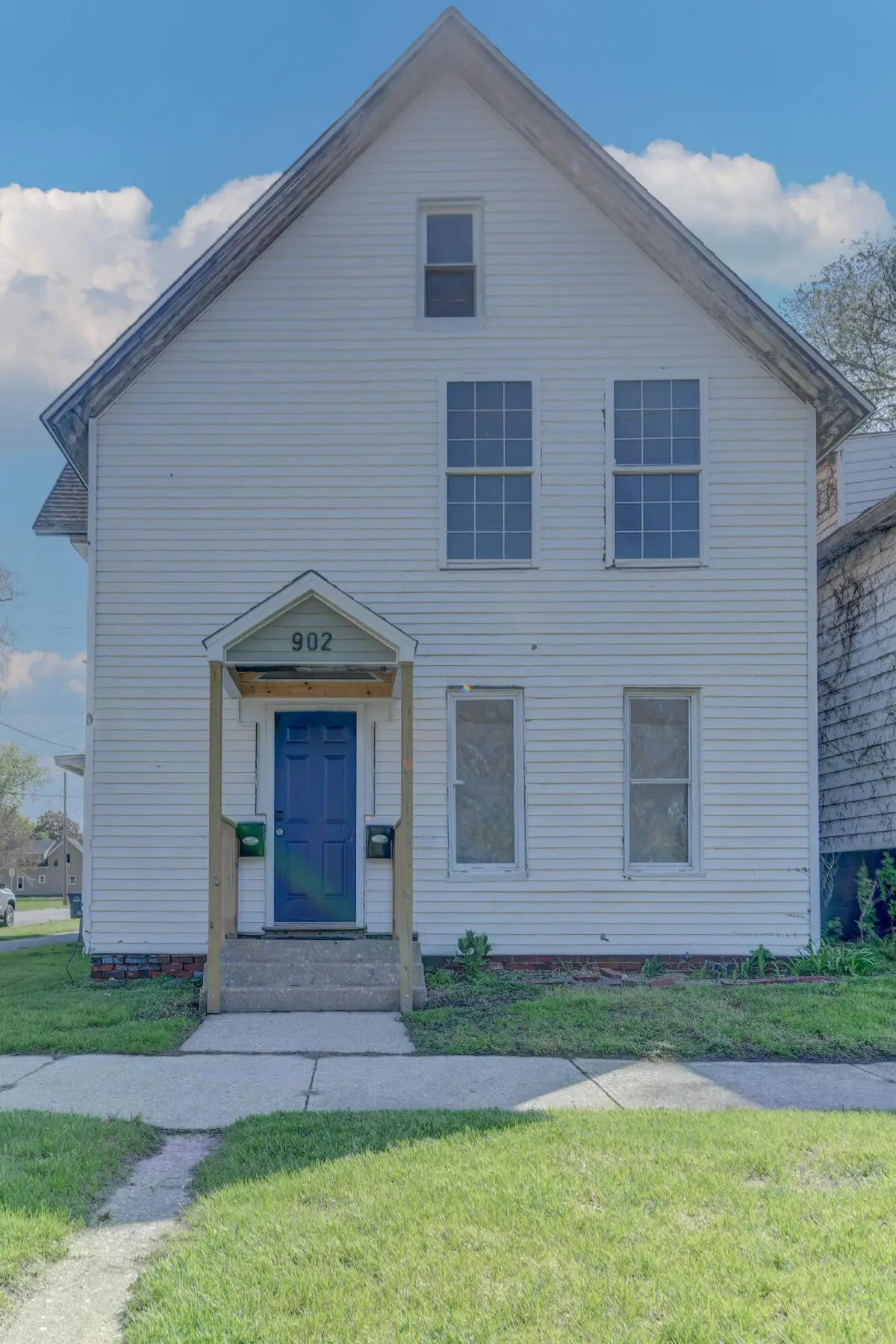 902 Kentucky Street, Michigan City, IN 46360 - #1