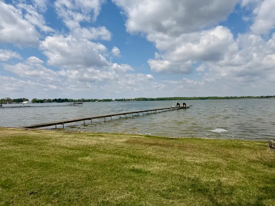 6353 S State Road 10, Knox, IN 46534 - #2