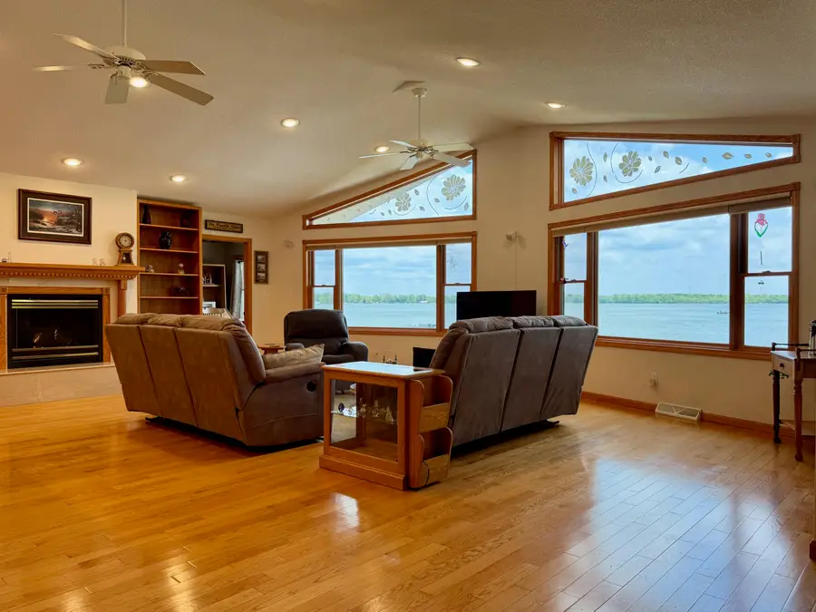 6353 S State Road 10, Knox, IN 46534 - #3