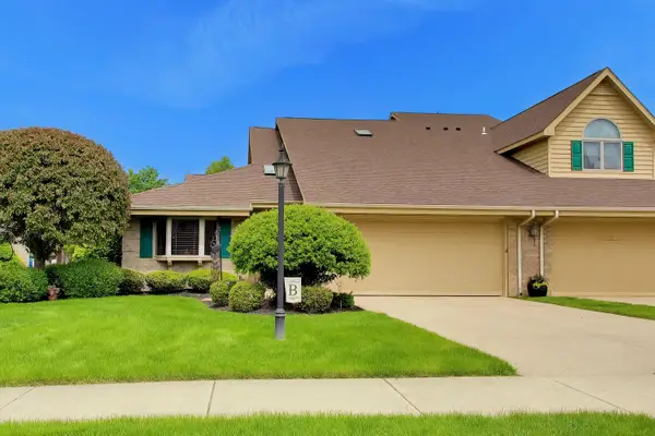 506 Doral Drive, Schererville, IN 46375