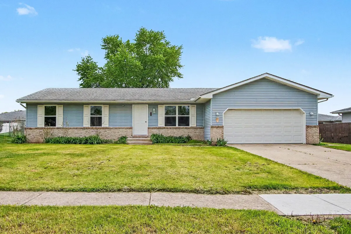 342 Woodbridge Drive, Lowell, IN 46356 - #1