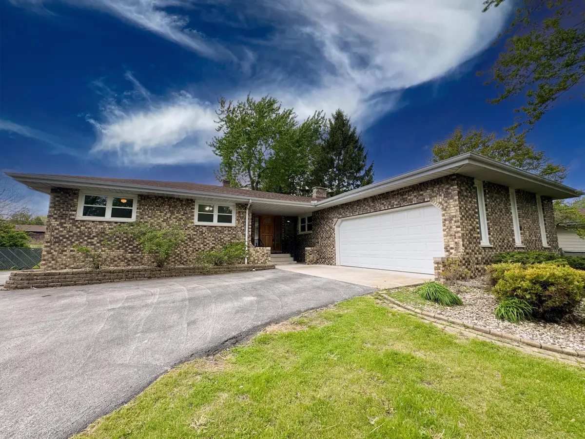 9616 Olcott Avenue, Saint John, IN 46373 - #1