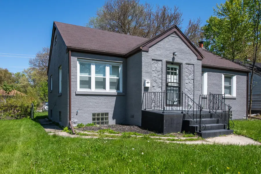 408 E 43rd Avenue, Gary, IN 46409 - #2