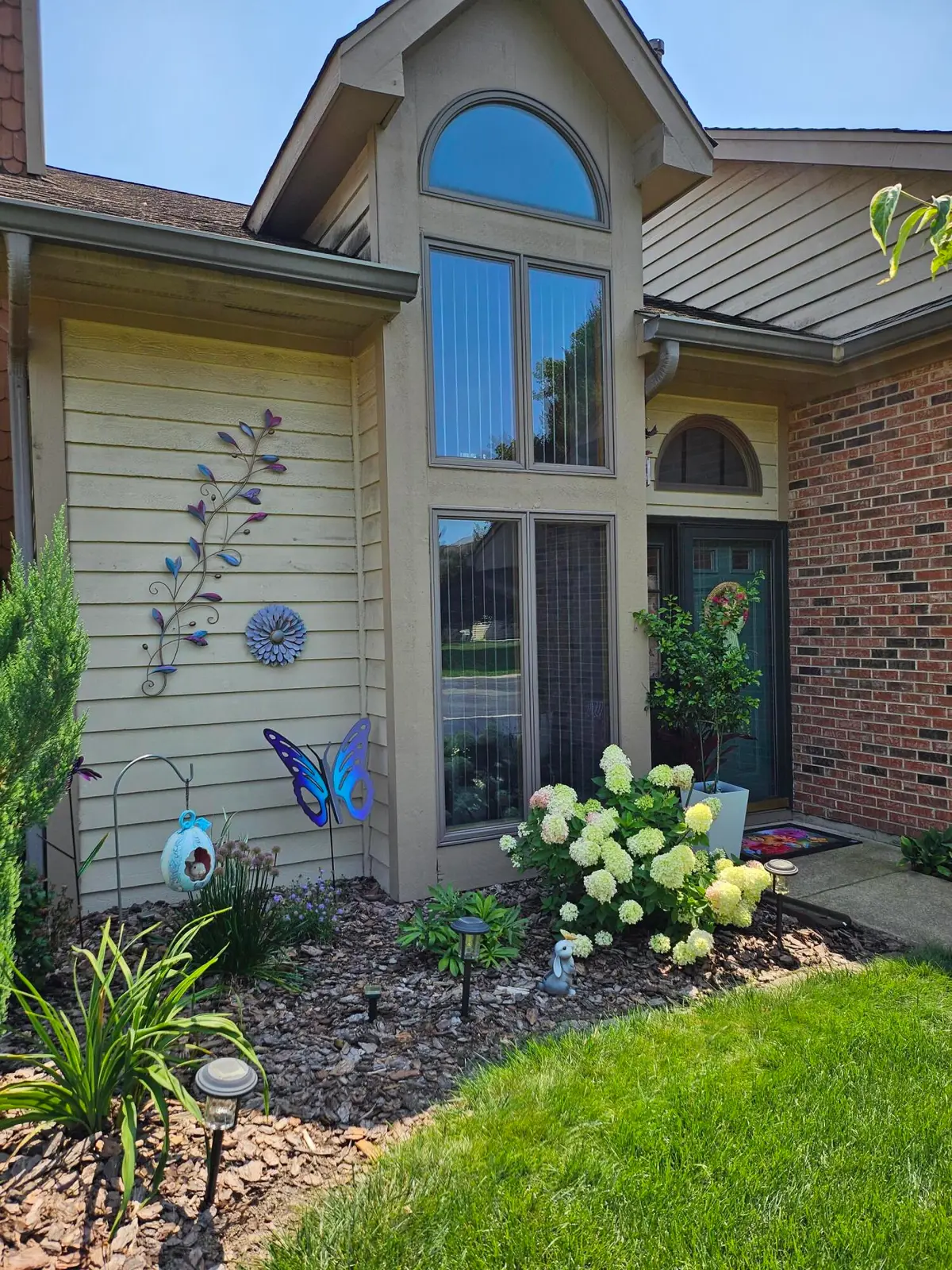 1489 Grand Isle Court, Hobart, IN 46342 - #1
