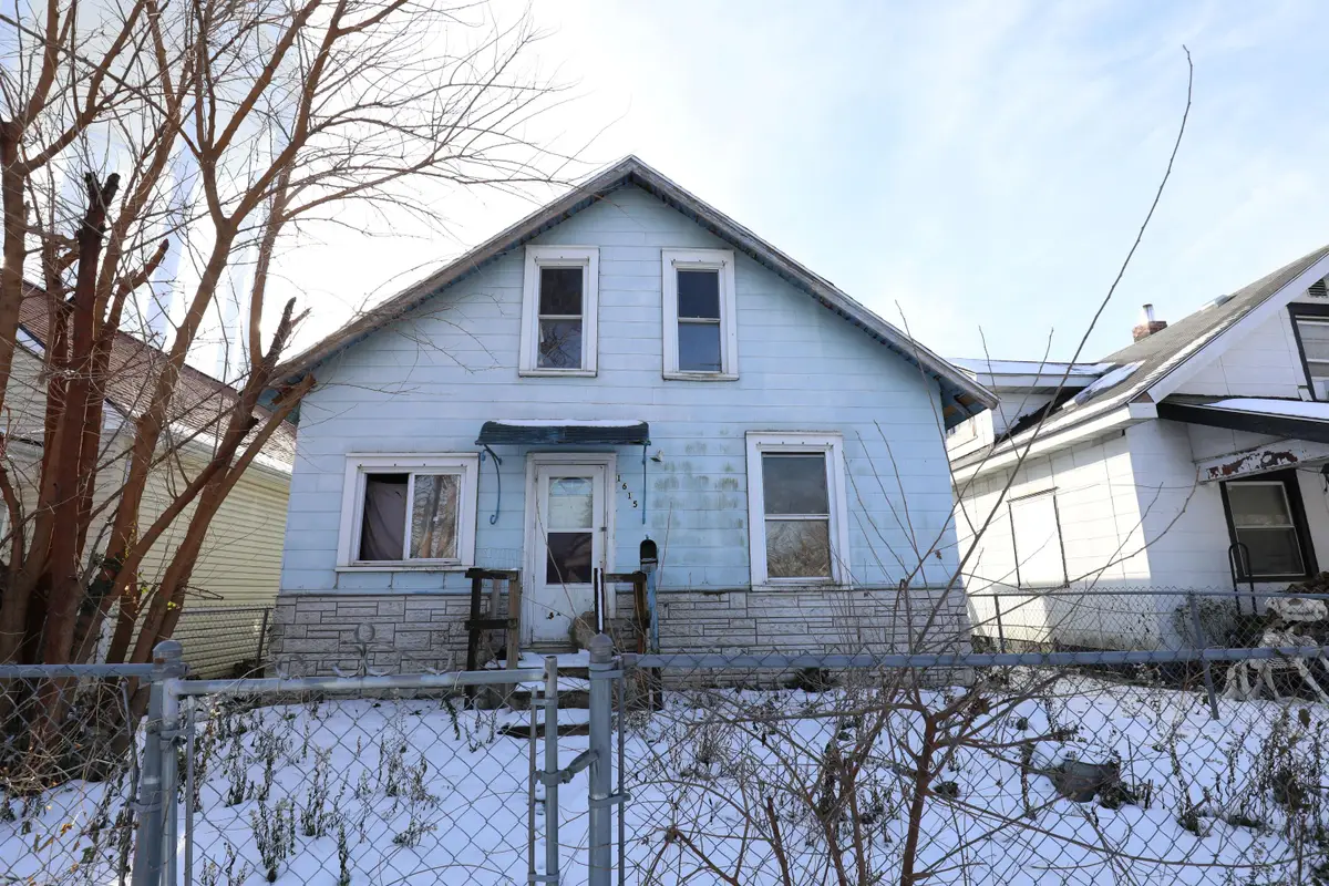 1615 W 1st Street, Marion, IN 46952 - #1