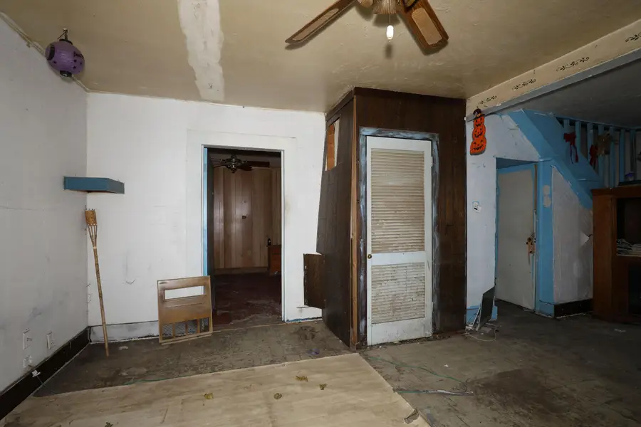 1615 W 1st Street, Marion, IN 46952 - #3