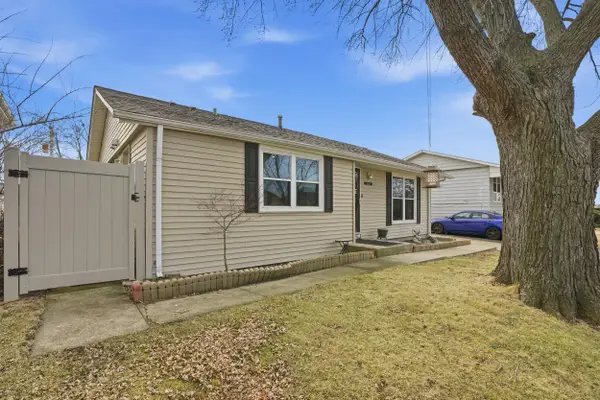 16249 92nd Avenue, Orland Hills, IL 60487