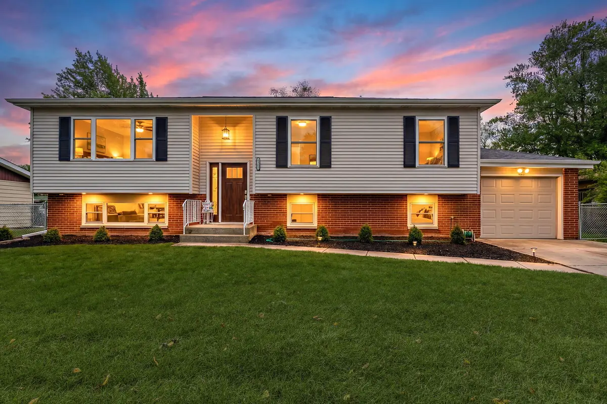6301 Defiance Avenue, Portage, IN 46368 - #1