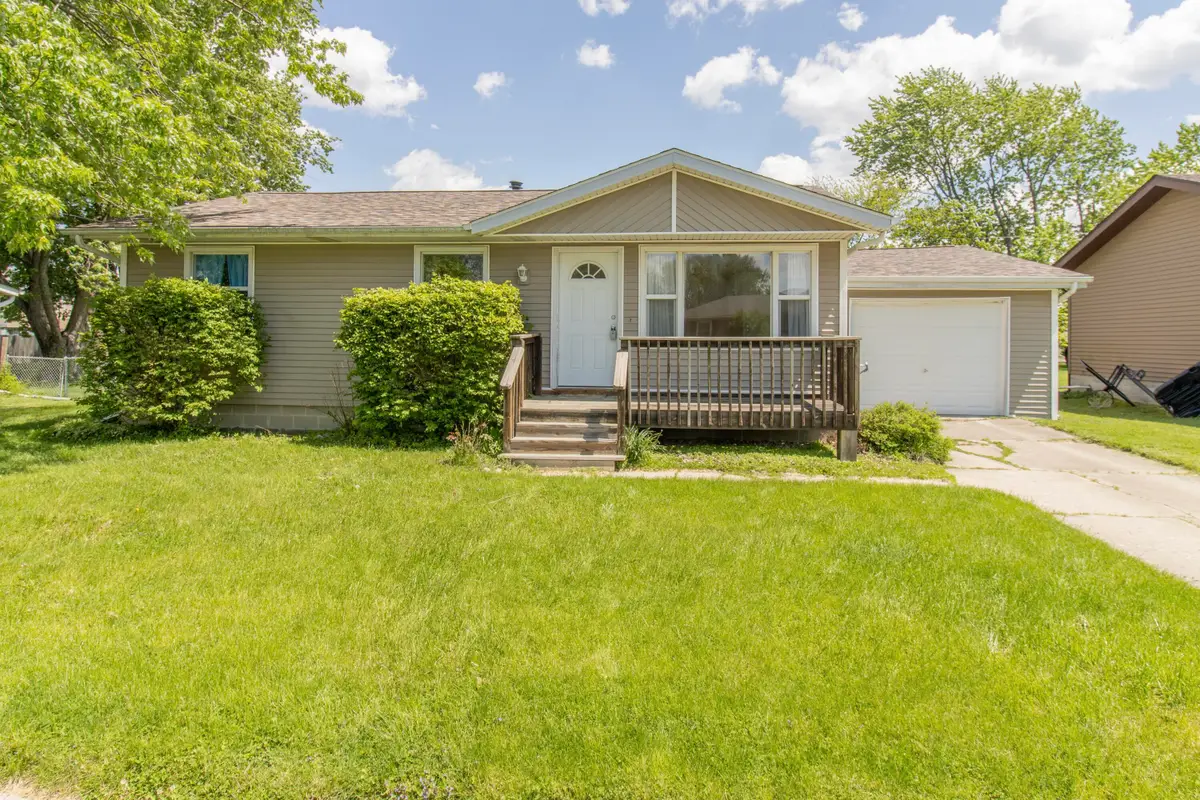 208 Meadow Lane, Lowell, IN 46356 - #1
