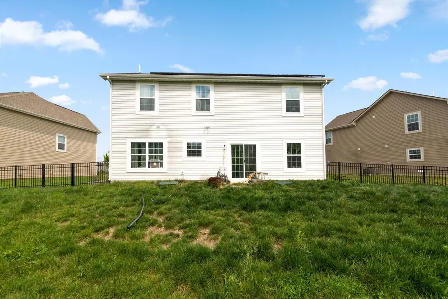 1555 N Creekwater Pass, Greenfield, IN 46140 - #2
