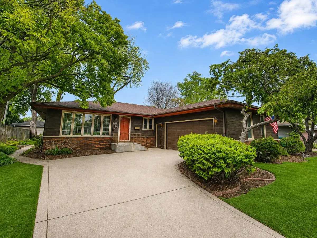 8210 Tapper Avenue, Munster, IN 46321 - #1