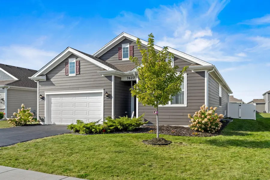 7620 W 105th Place, Crown Point, IN 46307 - #2