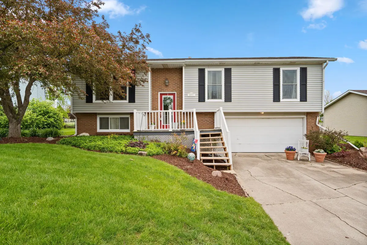 3697 Kingsway Drive, Crown Point, IN 46307 - #1