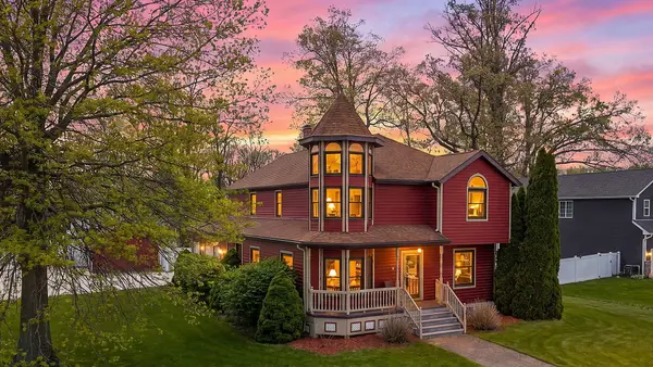 1062 Birch Trail Drive, Chesterton, IN 46304
