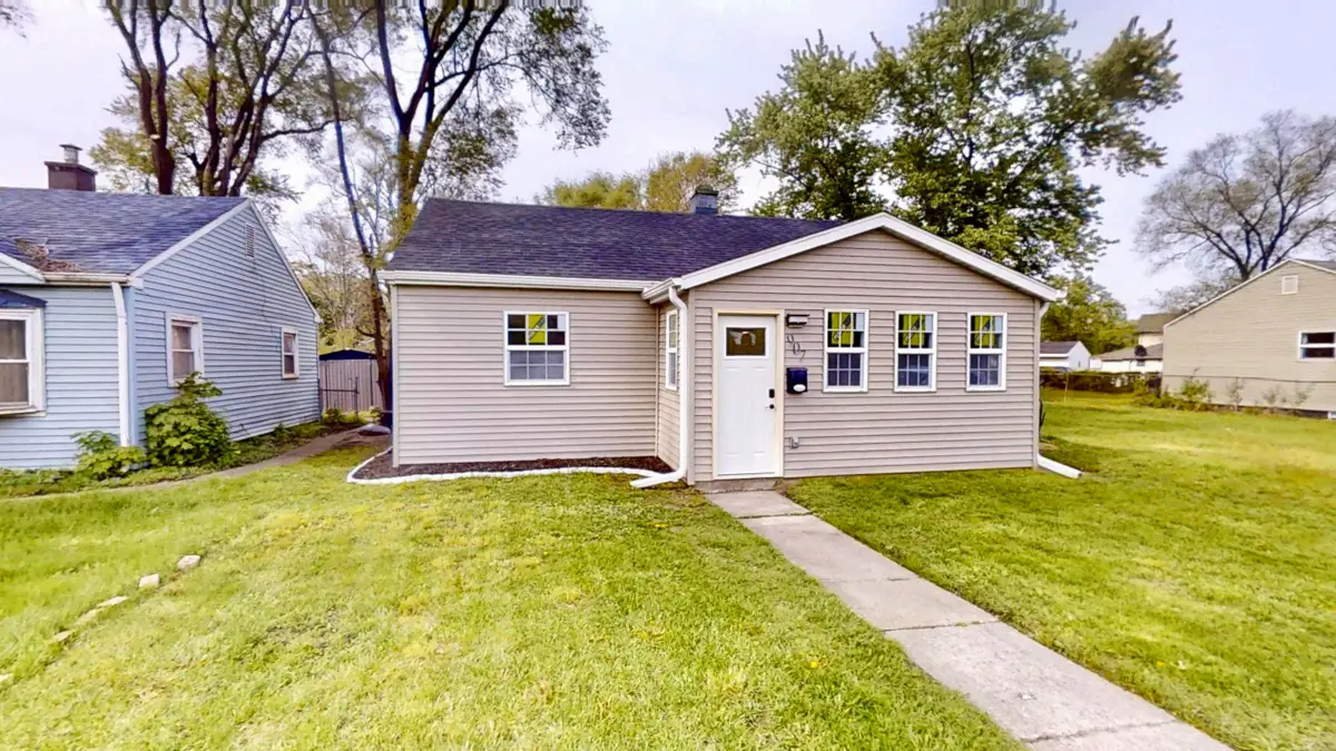 907 Central Avenue, Gary, IN 46407 - #1