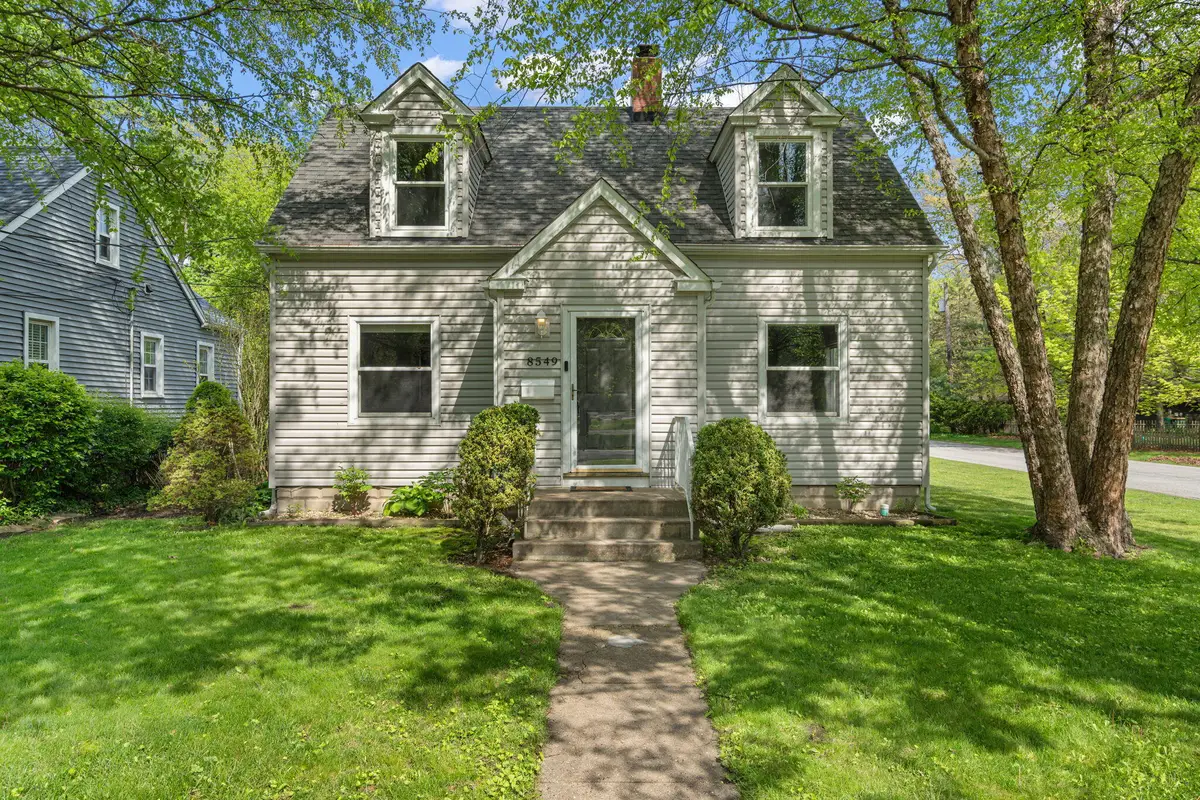8549 Greenwood Avenue, Munster, IN 46321 - #1