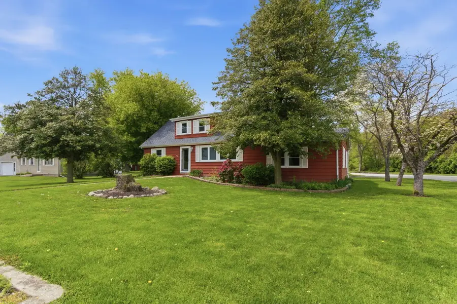 131 N 18th Street, Chesterton, IN 46304 - #2