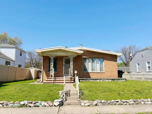 2048 Roosevelt Place, Gary, IN 46404
