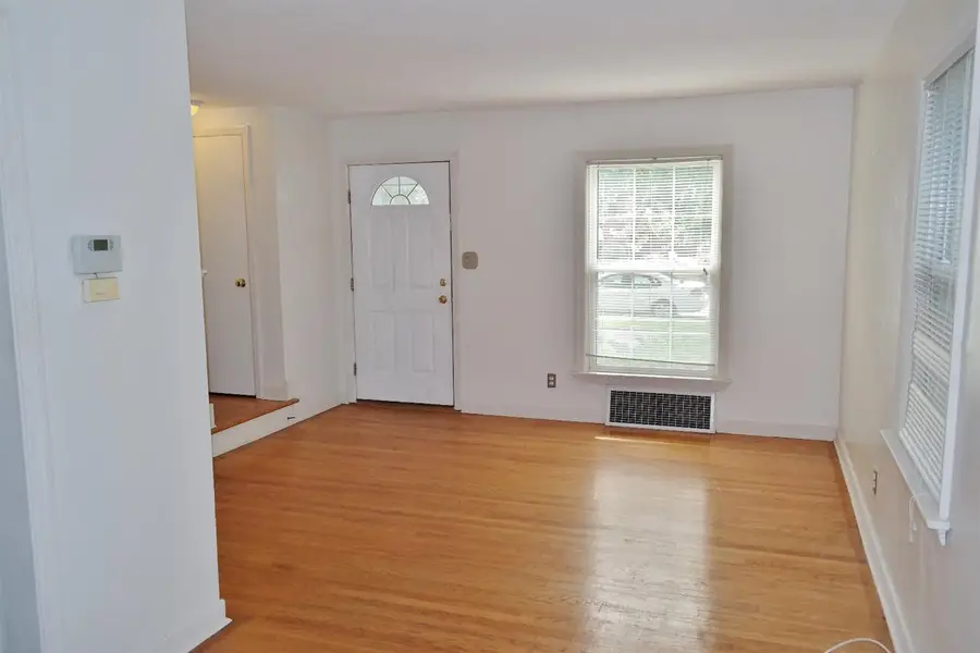 8139 Highland Place, Munster, IN 46321 - #2