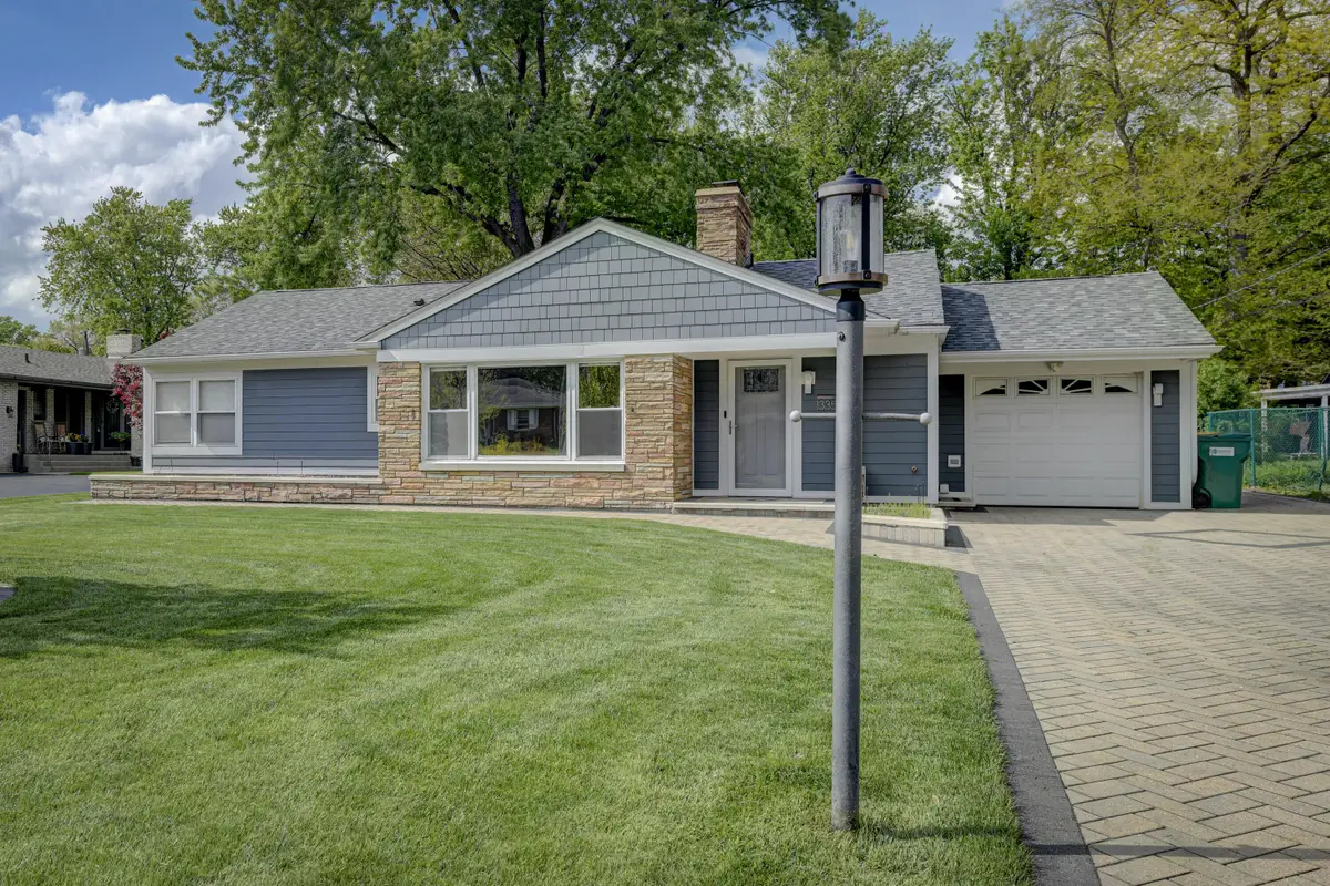 1335 35th Street, Munster, IN 46321 - #1
