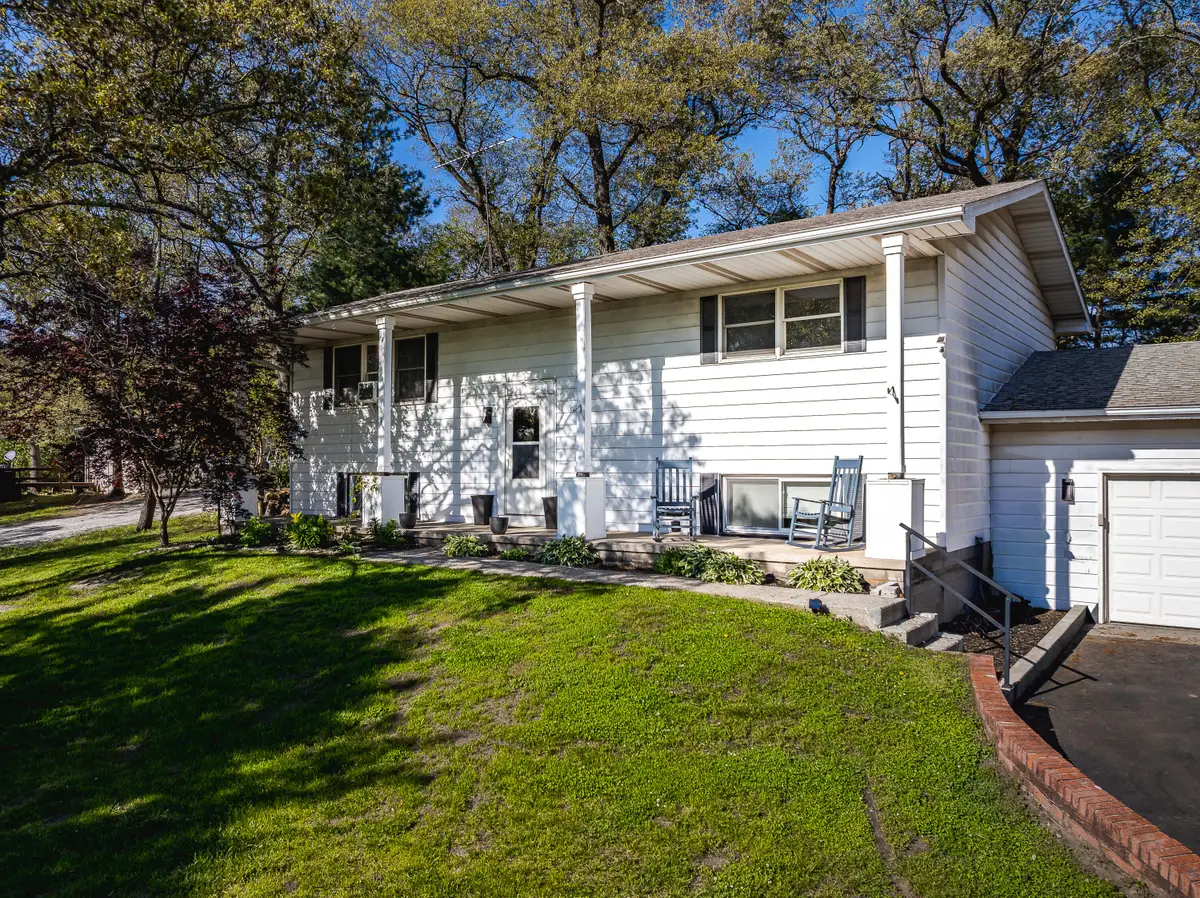 5522 E 989 N, Demotte, IN 46310 - #1