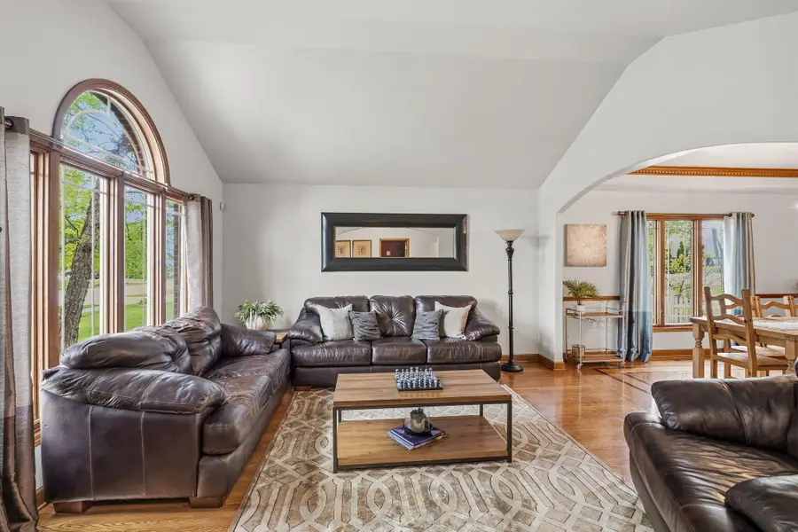 108 Exeter Road, Munster, IN 46321 - #3
