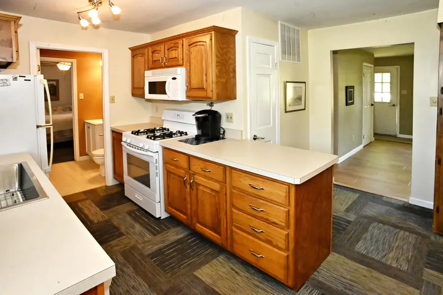 2704 Kellee Court, Valparaiso, IN 46383 - #2