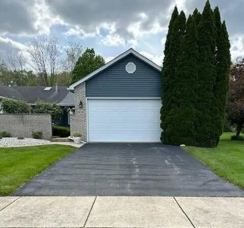 6816 Swan Lane, Schererville, IN 46375